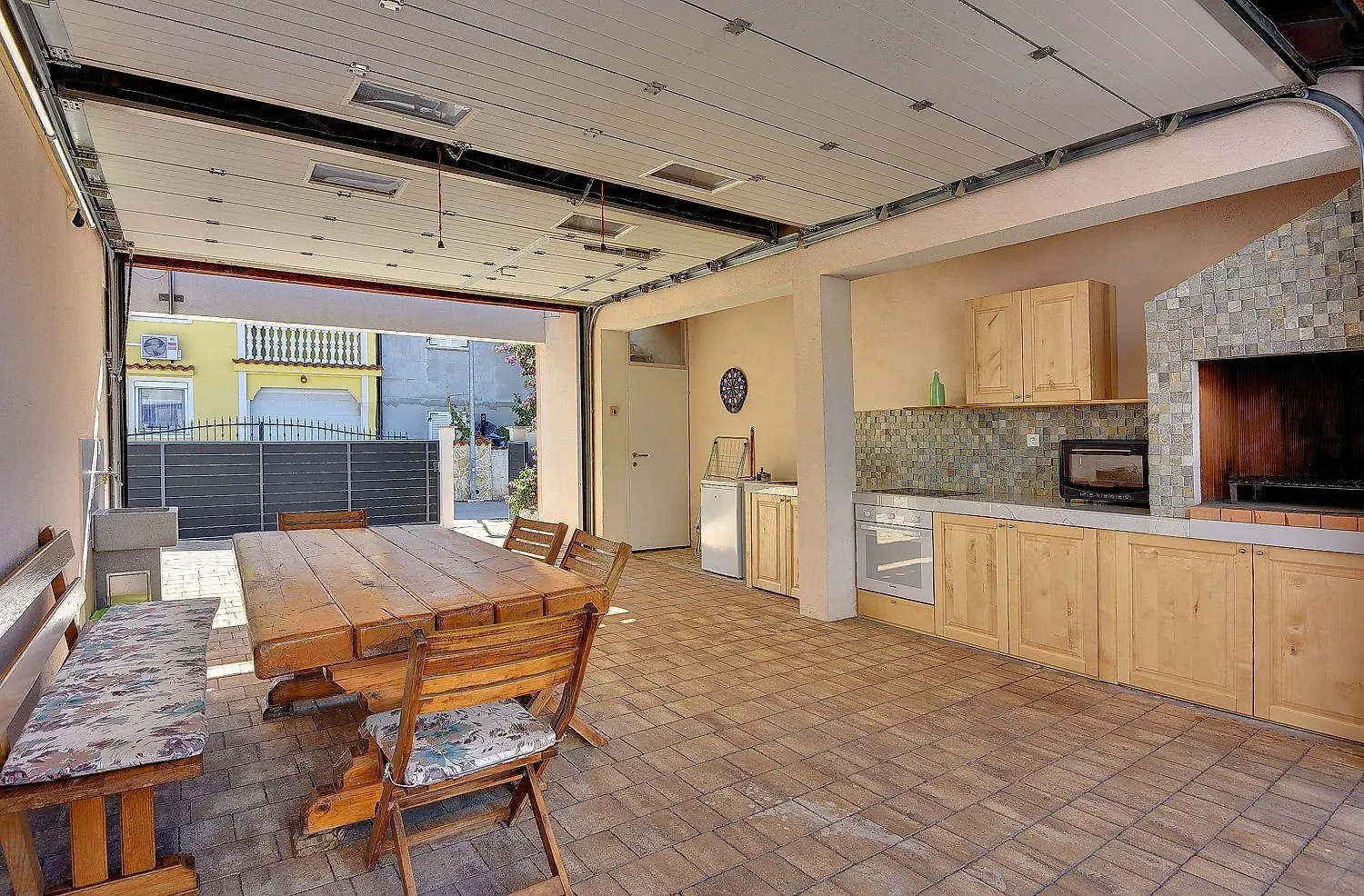 Holiday home Nur 150 Meter Vom Strand Mit Whirlpool Medulin